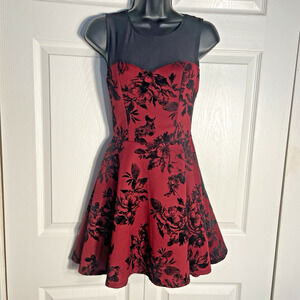 Trixxi Dress Women 1/Small Red Black Floral Whimsigoth Sleeveless Fairy Grunge